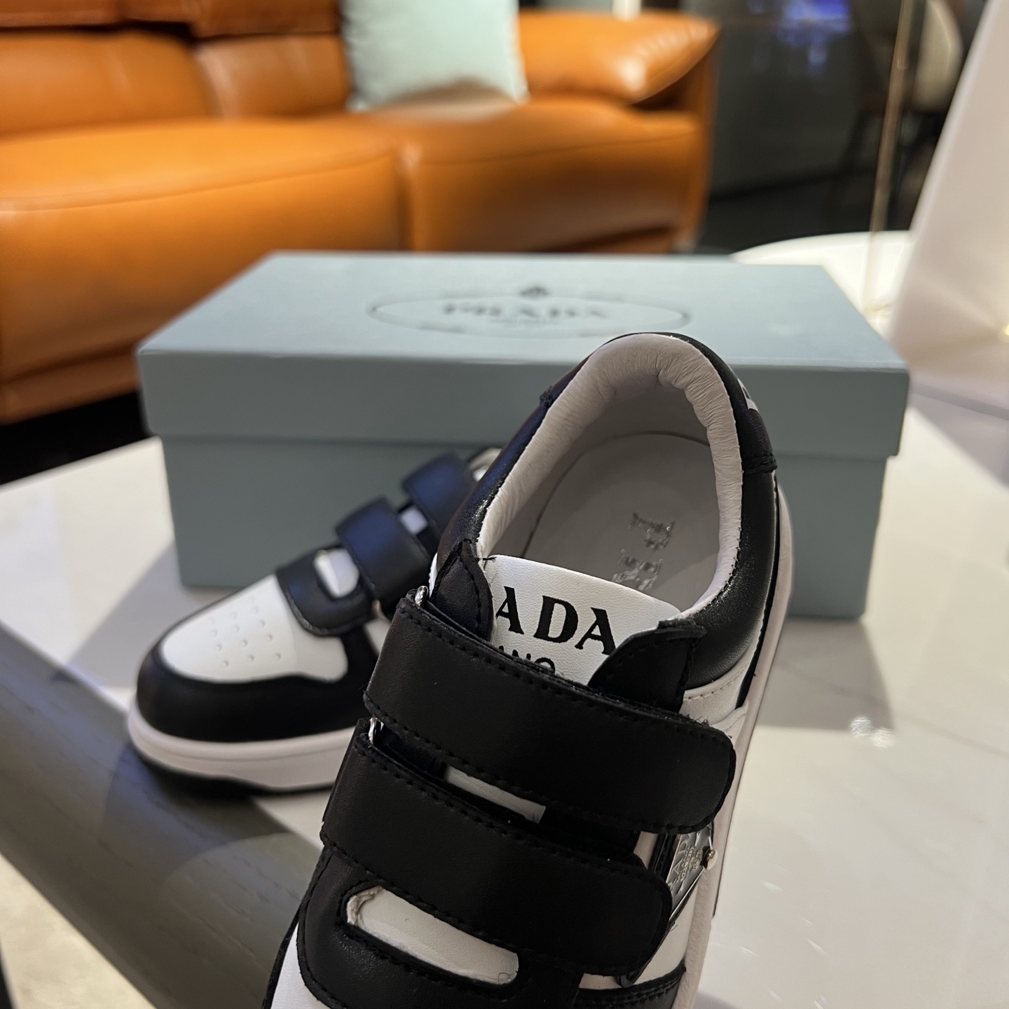 Children's shoes child
